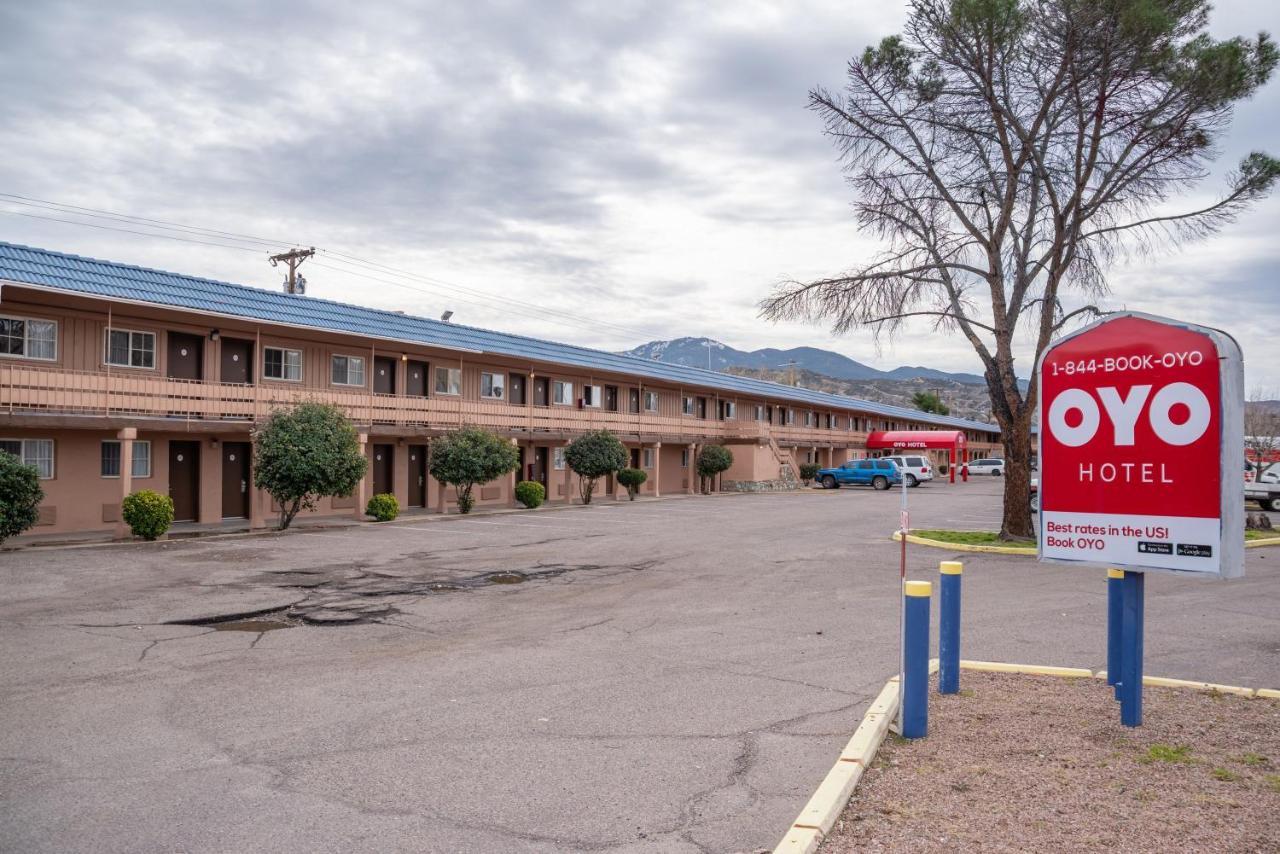 Oyo Hotel Globe / Miami Az - Highway 60 Экстерьер фото