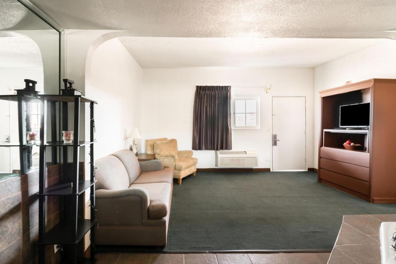 Oyo Hotel Globe / Miami Az - Highway 60 Экстерьер фото