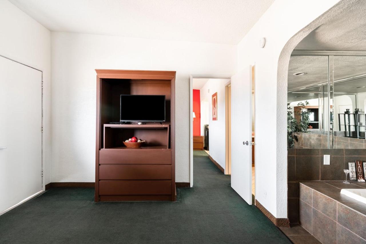 Oyo Hotel Globe / Miami Az - Highway 60 Экстерьер фото